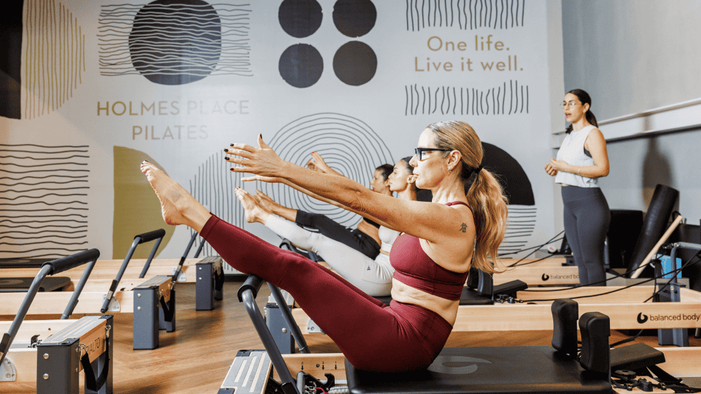 24 אימונים פילאטיס מכשירים